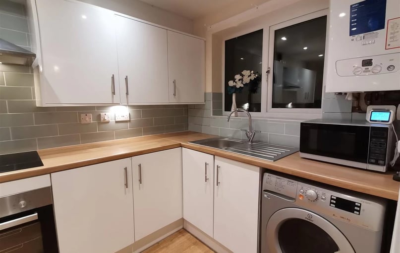 Liddle Court, Arthurs Hill, Newcastle - Image 1